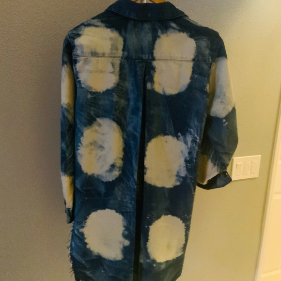 Long Oversized Denim Shirt - Picture 6 of 6